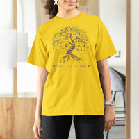 Coquette Bow Mardi Gras Bead Tree T Shirt For Women Carnival New Orleans 2025
