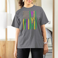 Funny Mardi Gras Crawfish T Shirt For Women Whos Your Crawdaddy USA American Flag Carnival