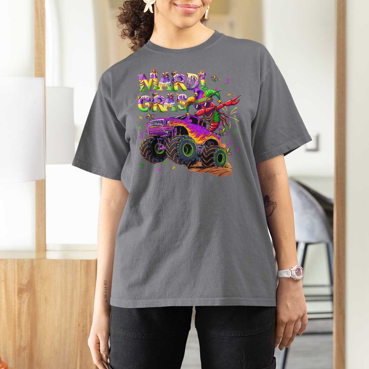 Mardi Gras T Shirt For Women Dabbing Crawfish Monster Truck