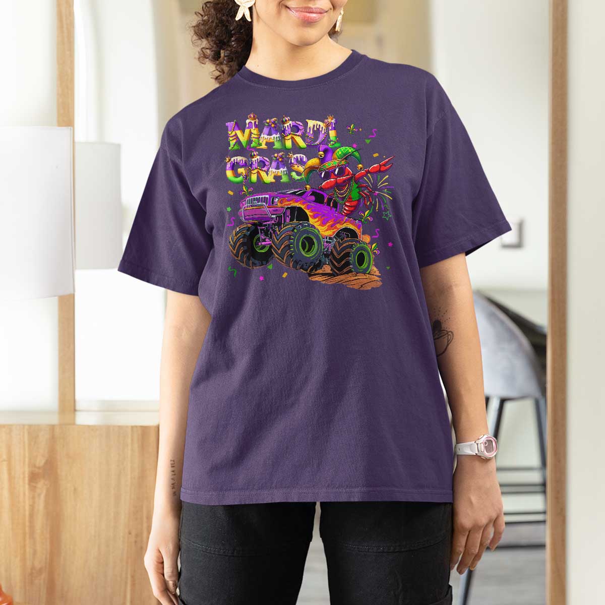 Mardi Gras T Shirt For Women Dabbing Crawfish Monster Truck