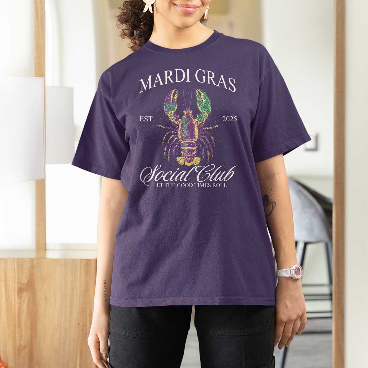 Mardi Gras T Shirt For Women The Carnival Social Club Louisiana Crawfish Glitter Print