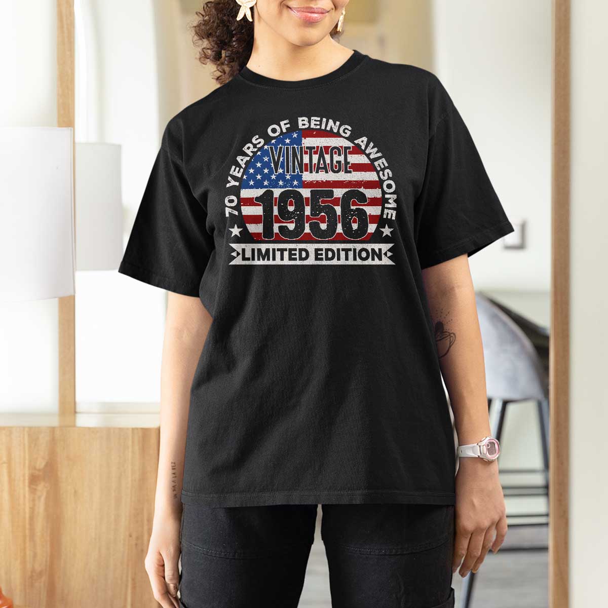 70th Birthday T Shirt For Women Vintage 1956 70 Year Old Birthday American Flag