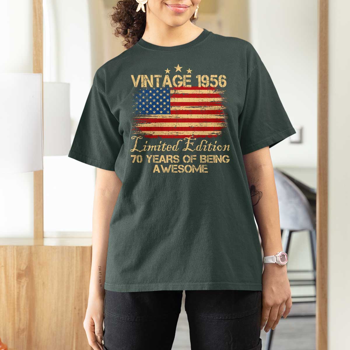 70th Birthday T Shirt For Women Vintage 1956 Limited Edition 70 Year Old Birthday USA Flag