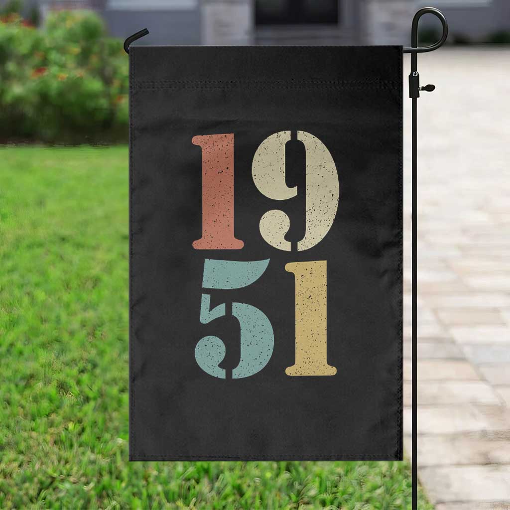 75th Birthday Garden Flag Classic Retro 1951 70 Year Old Gifts