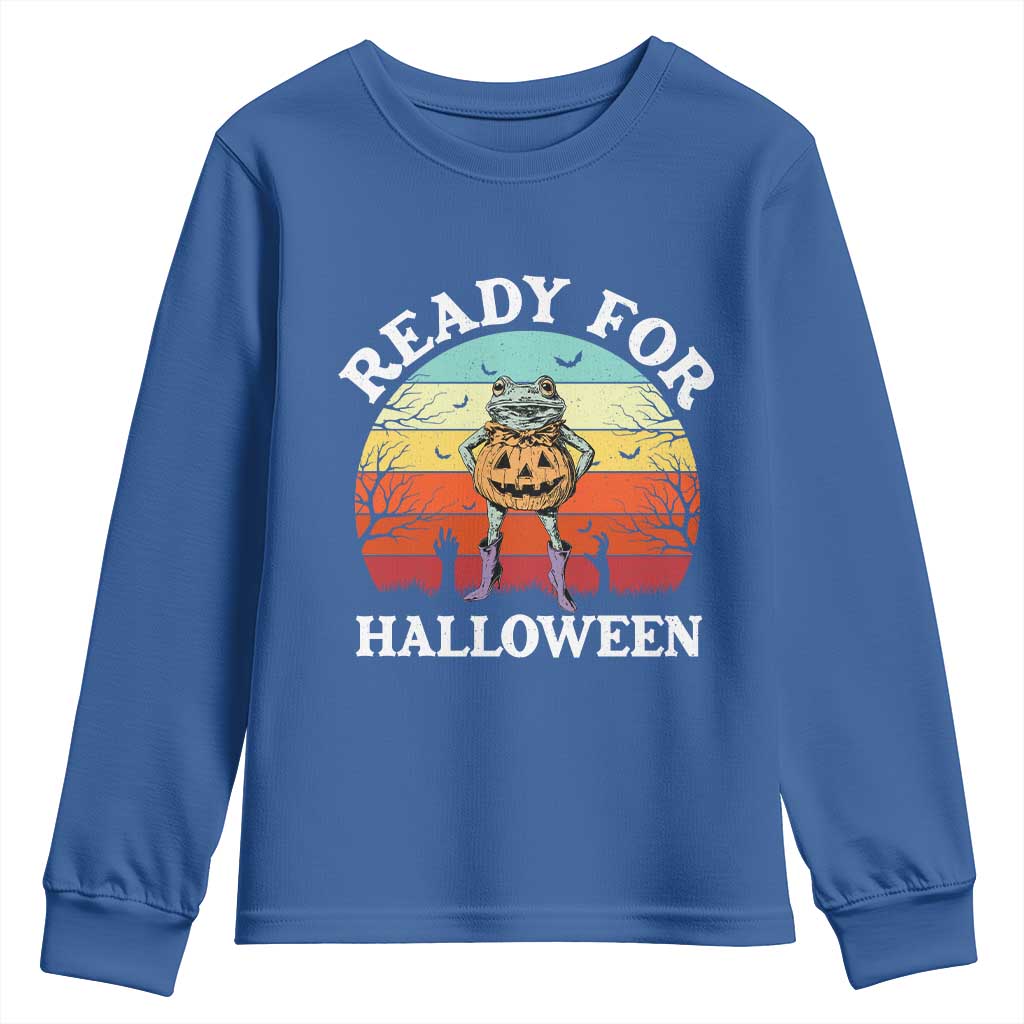 Funny Halloween Frog Youth Sweatshirt Retro Spooky Season Funny Frogs Costume - Wonder Print Shop