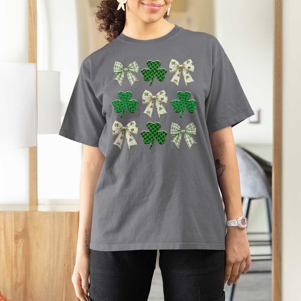 St Patricks Day Lucky Coquette T Shirt For Women Leopard Shamrocks Bow Irish Gift