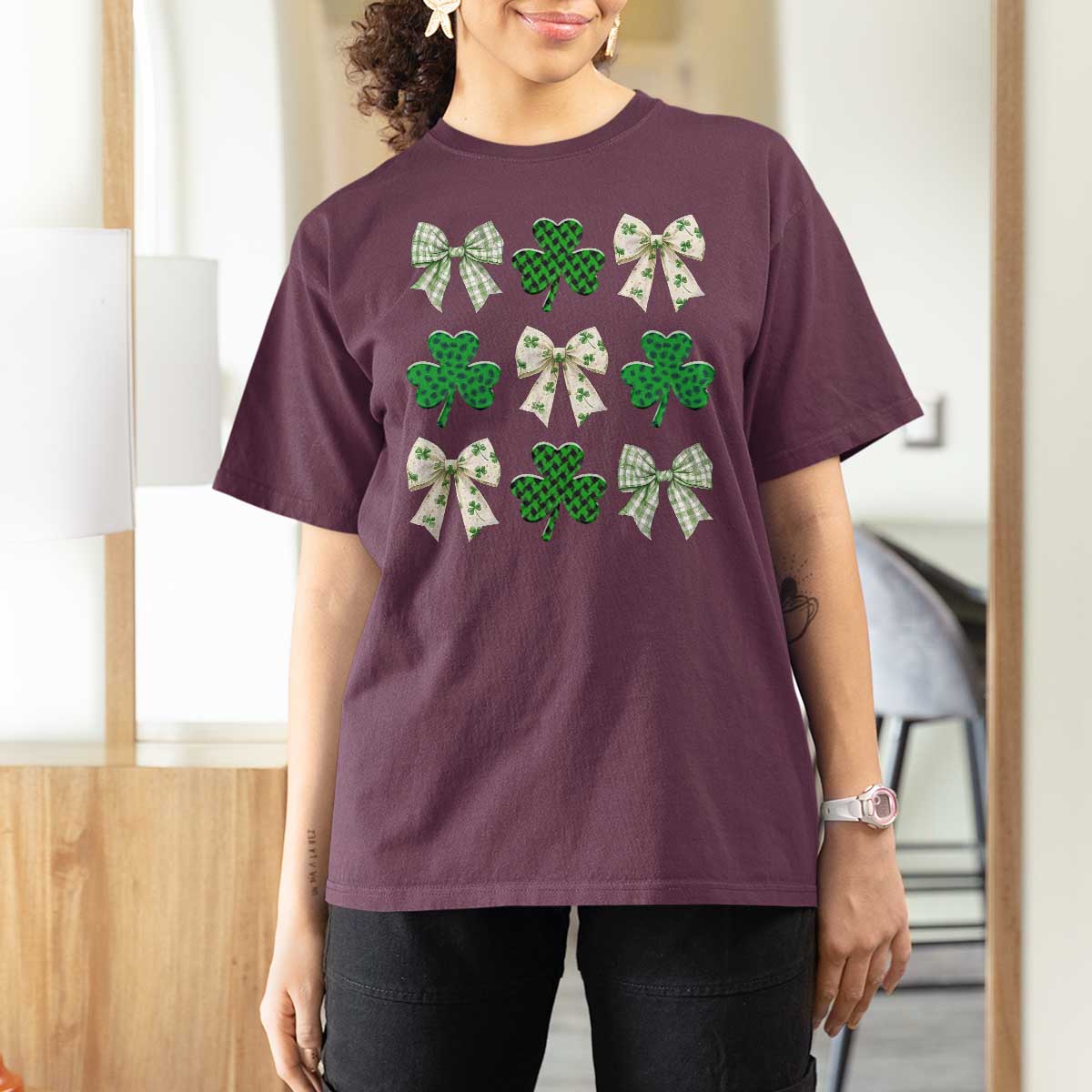 St Patricks Day Lucky Coquette T Shirt For Women Leopard Shamrocks Bow Irish Gift