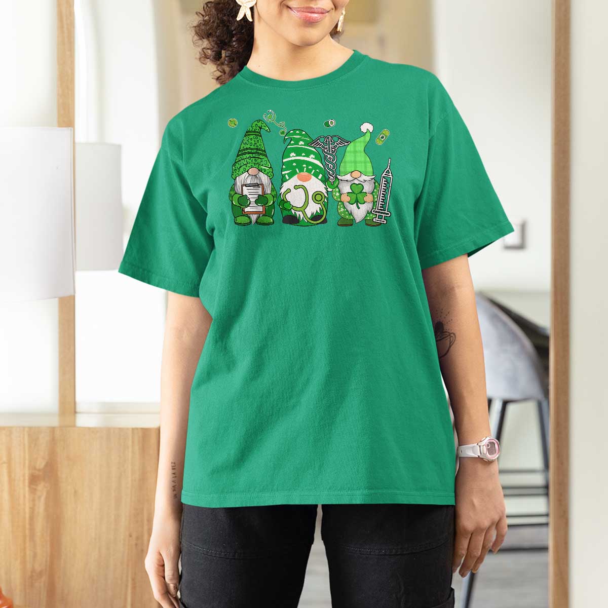Nurse St Patricks Day T Shirt For Women Lucky Shamrock Leopard Gnomes Irish Nurses