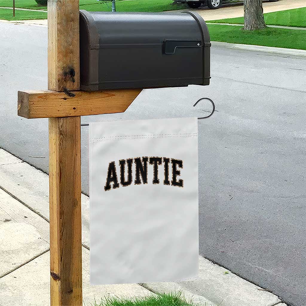 Auntie Garden Flag Retro Varsity New Aunt Letter Print