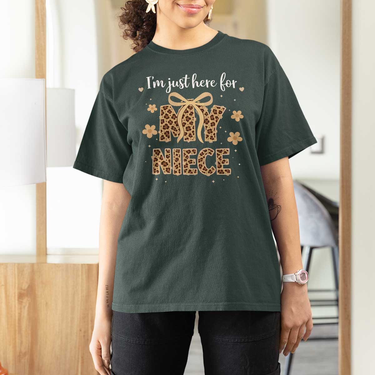 Im Just Here For My Niece T Shirt For Women Gift For Aunt From Niece Leopard
