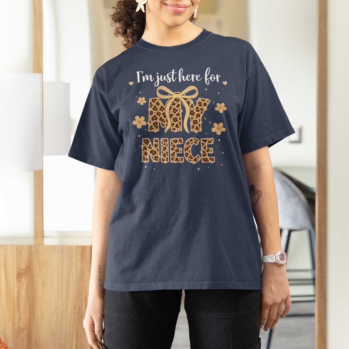 Im Just Here For My Niece T Shirt For Women Gift For Aunt From Niece Leopard