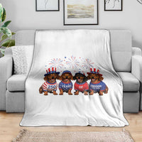 Vintage Patriotic Dachshund 250 Anniversary USA Throw Blanket Freedom 250 Years Weiner Dog Lovers Dad Mom