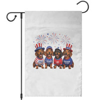 Vintage Patriotic Dachshund 250 Anniversary USA Garden Flag Freedom 250 Years Weiner Dog Lovers Dad Mom