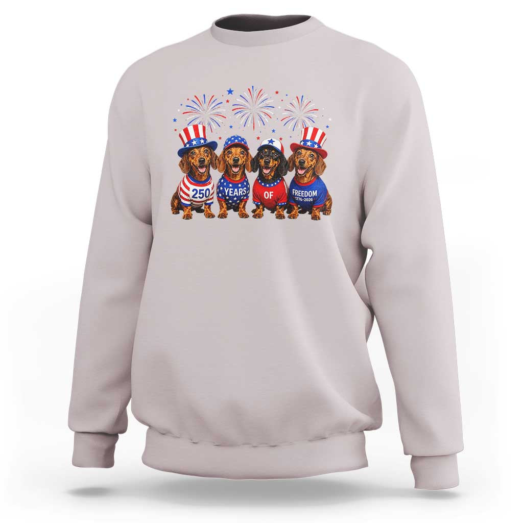 Vintage Patriotic Dachshund 250 Anniversary USA Sweatshirt Freedom 250 Years Weiner Dog Lovers Dad Mom