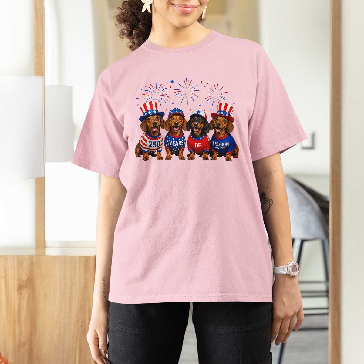 Vintage Patriotic Dachshund 250 Anniversary USA T Shirt For Women Freedom 250 Years Weiner Dog Lovers Dad Mom