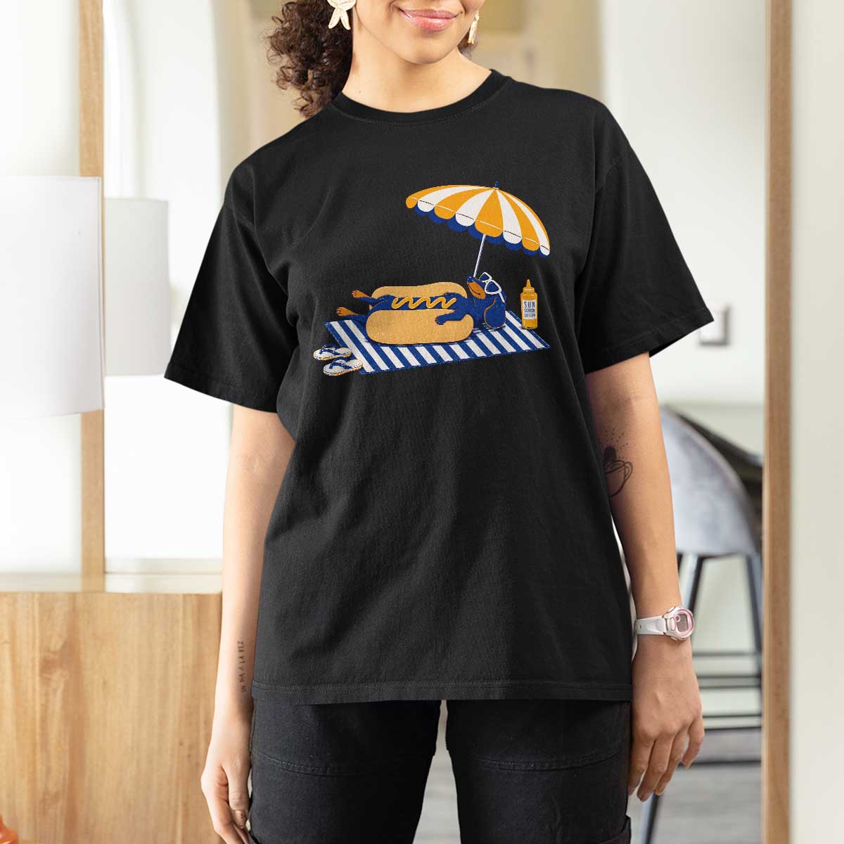 Funny Sausage Dog T Shirt For Women Retro Summer Hot Dog Graphic Dachshund Dog Lover Gift