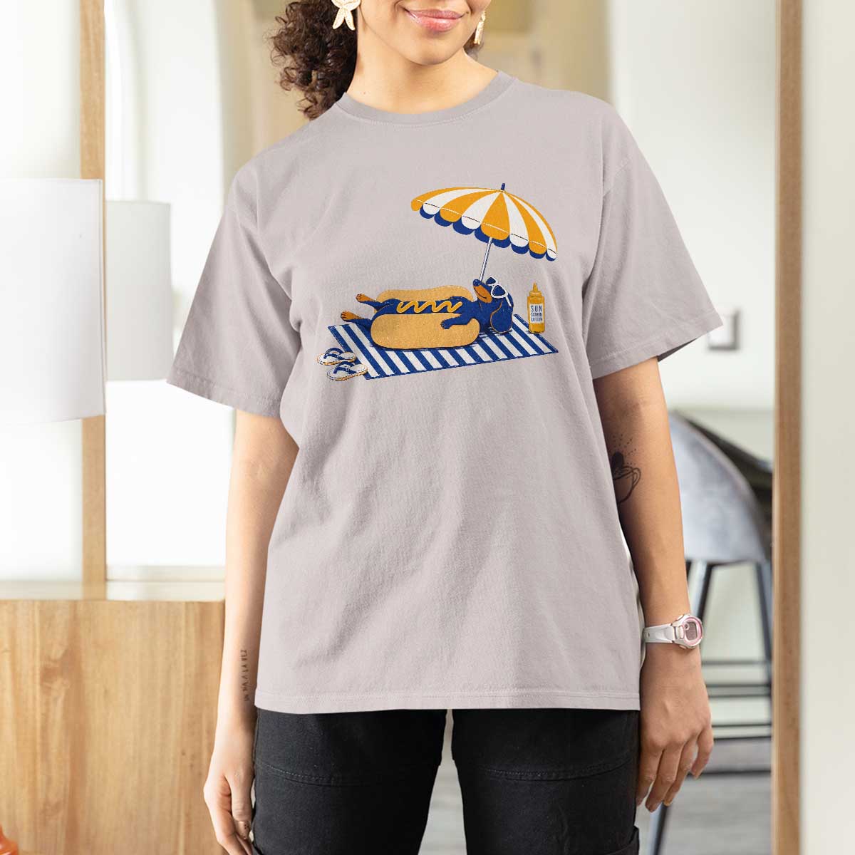 Funny Sausage Dog T Shirt For Women Retro Summer Hot Dog Graphic Dachshund Dog Lover Gift