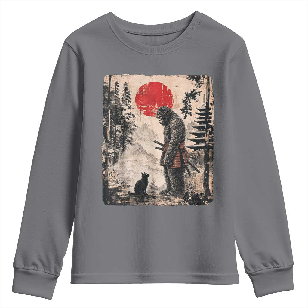 Vintage Japanese Art Bigfoot Samurai Warrior and Black Cat Youth Sweatshirt Sasquatch Lovers Vintage Graphic Ukiyo-e Art