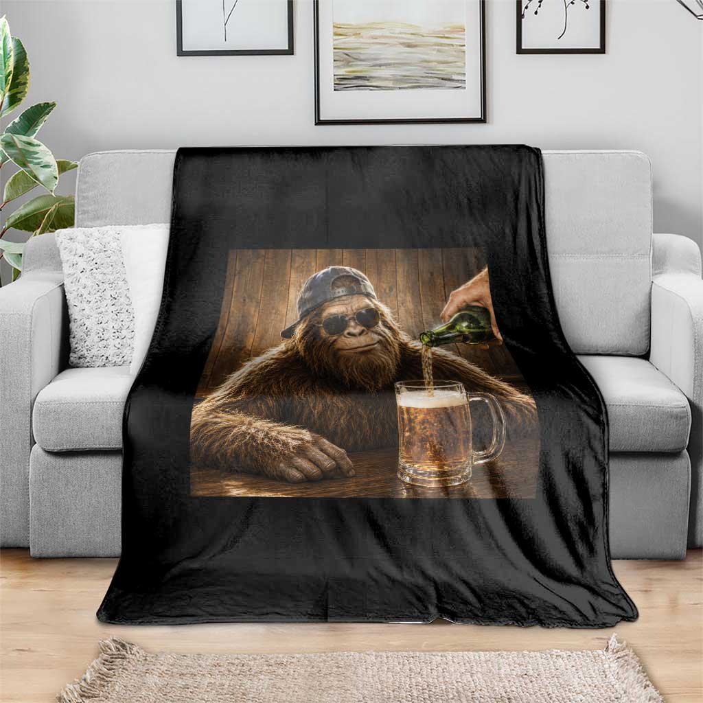 Funny Bigfoot Drinking Beer Throw Blanket Vintage Cool Sunglasses Sasquatch Pub Graphic