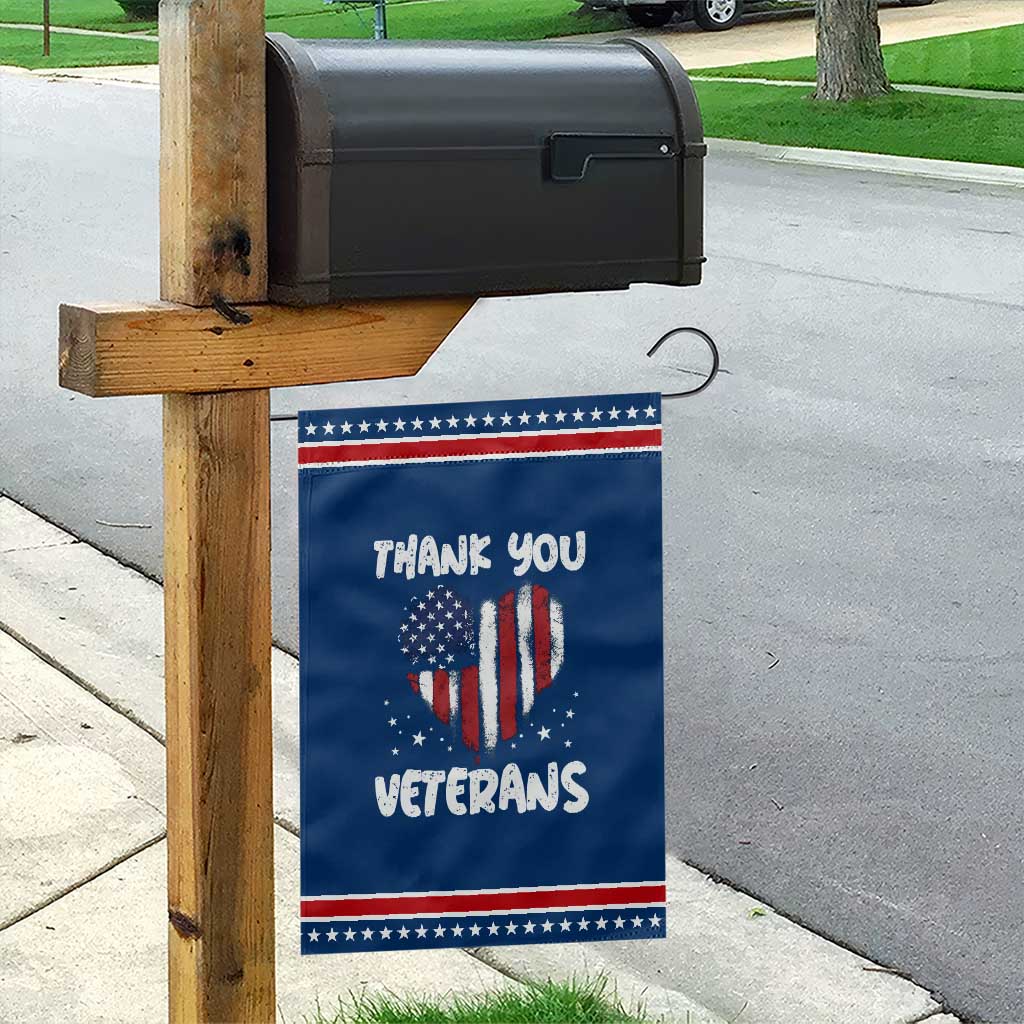 Thank You Veterans Garden Flag Patriotic Veterans Day Grunge USA Flag Heart