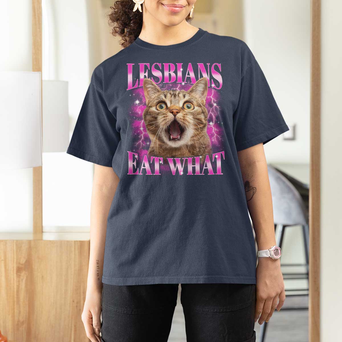 Lesbians Eat What T Shirt For Women Funny Cat Gay Pride LGBTQ Pun