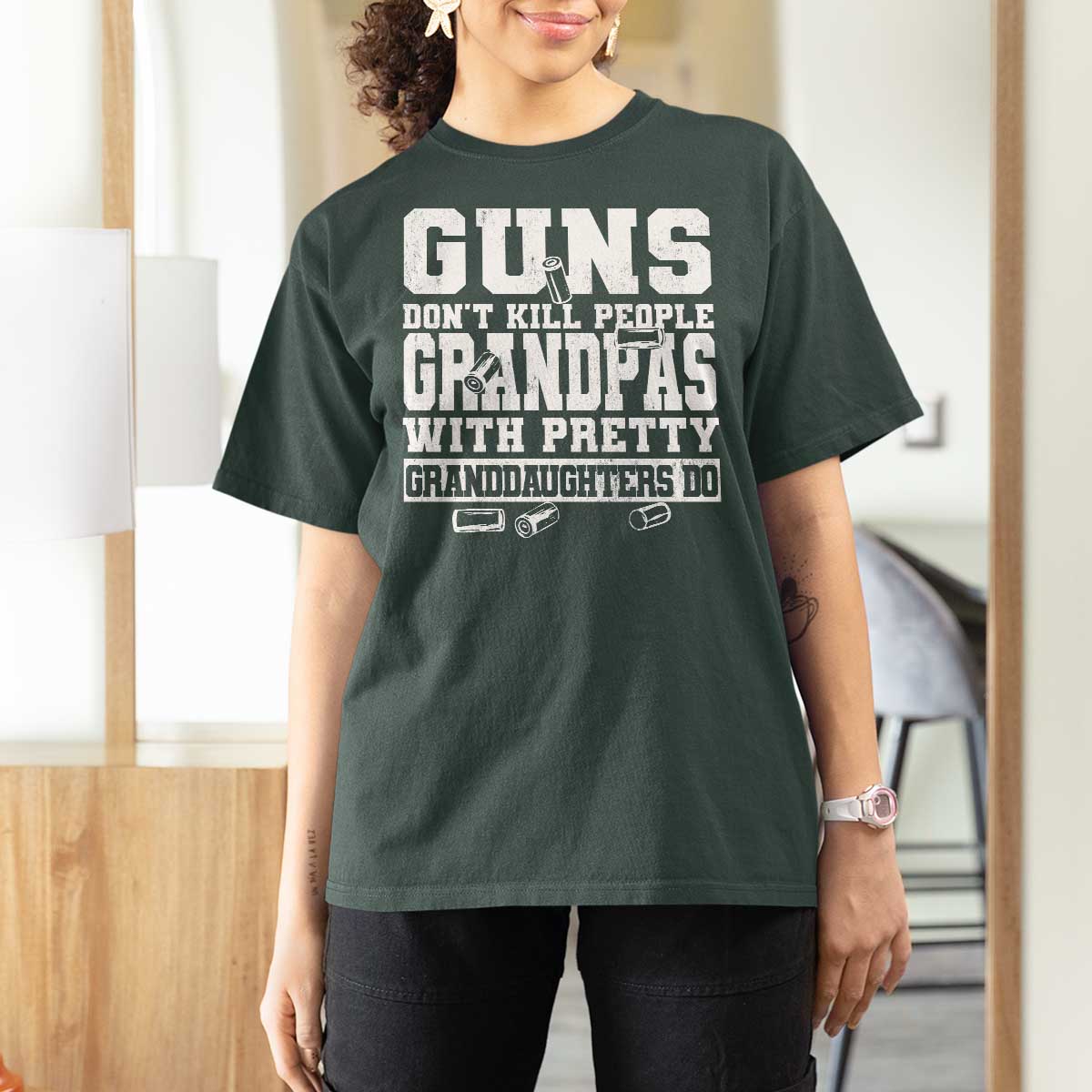 Funny Grandpa T Shirt For Women Guns Dont Kill People Grandpas With Pretty Granddaughters Do