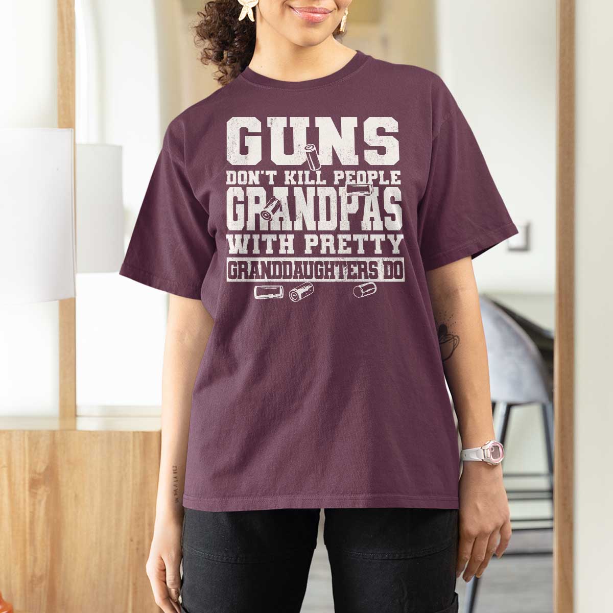 Funny Grandpa T Shirt For Women Guns Dont Kill People Grandpas With Pretty Granddaughters Do