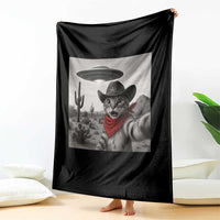 Vintage UFO Cowboy Cat Throw Blanket Retro 90s Western Rodeo Kitten Cat Selfie With Alien UFO - Wonder Print Shop