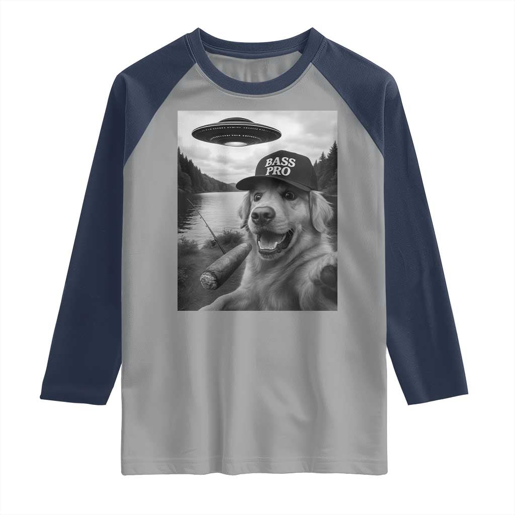 Dog Selfie With Alien UFO Raglan Shirt Funny Fishing Golden Retriever Smoking Dog Lover - Wonder Print Shop