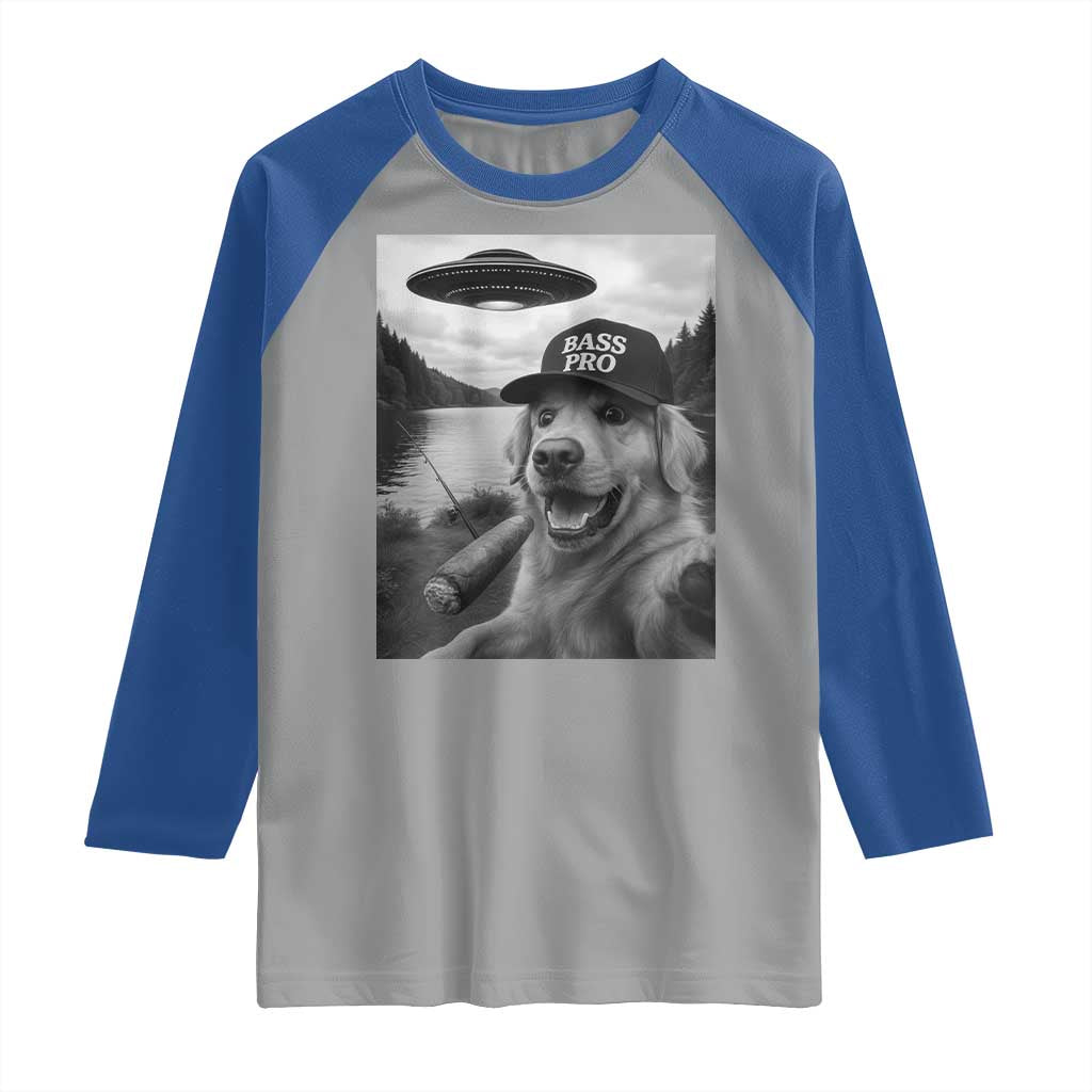 Dog Selfie With Alien UFO Raglan Shirt Funny Fishing Golden Retriever Smoking Dog Lover - Wonder Print Shop