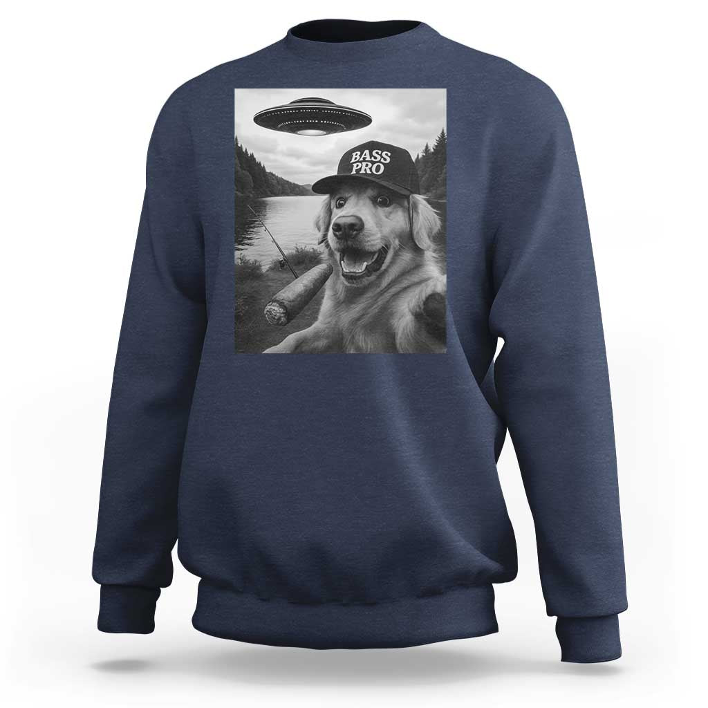 Dog Selfie With Alien UFO Sweatshirt Funny Fishing Golden Retriever Smoking Dog Lover - Wonder Print Shop