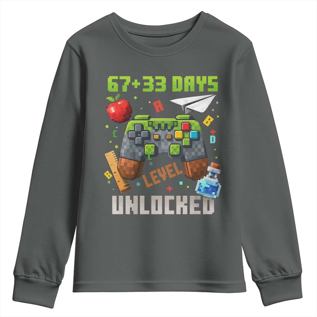 67 33 100 Days Level Unlocked Youth Sweatshirt Gaming 100th Day of School Boys Kid