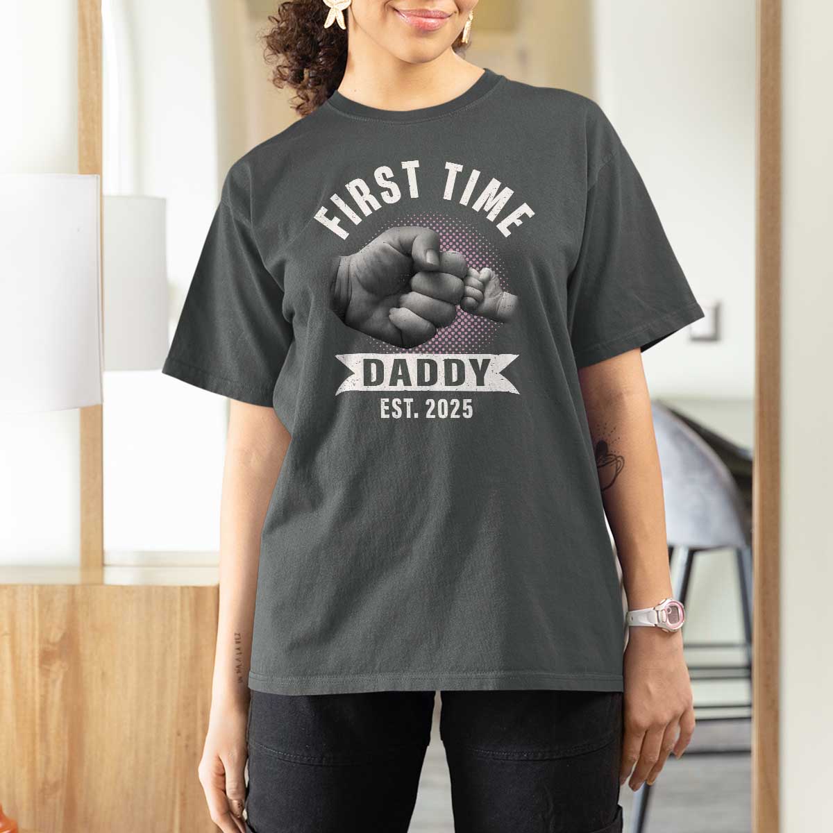 Girl Dad Est. 2025 T Shirt For Women Fist Time Daddy To Be