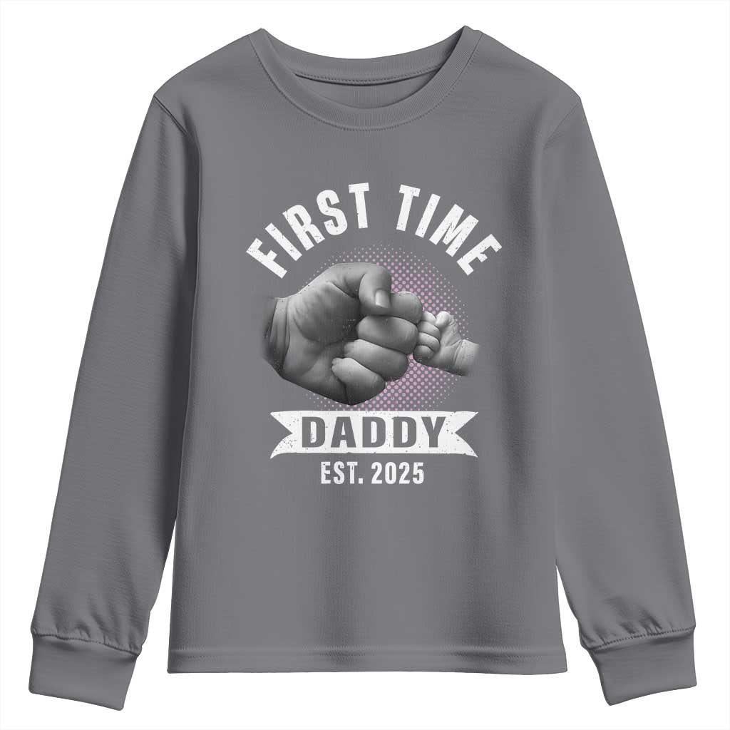 Girl Dad Est. 2025 Youth Sweatshirt Fist Time Daddy To Be
