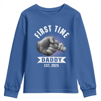 Girl Dad Est. 2025 Youth Sweatshirt Fist Time Daddy To Be