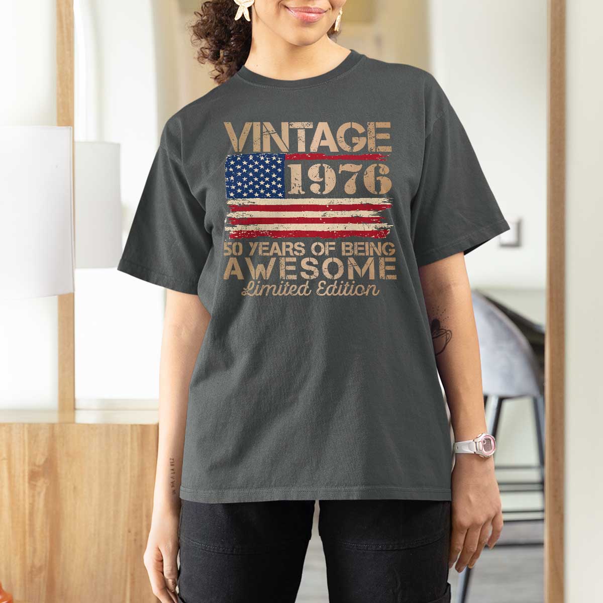 Vintage 1976 Birthday T Shirt For Women 50 Years Of Being Awesome USA Flag