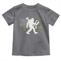 Bow Hunting Archer Bigfoot Toddler T Shirt Sasquatch Camo US Flag Hunter Dad
