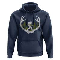 Bigfoot Gun Owner Hoodie Retro Deer Hunting Sasquatch Hunter Dad