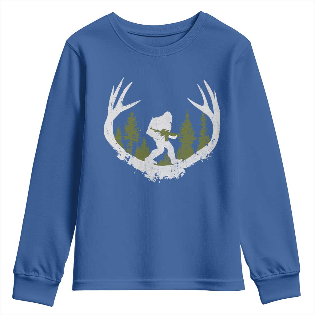 Bigfoot Gun Owner Youth Sweatshirt Retro Deer Hunting Sasquatch Hunter Dad