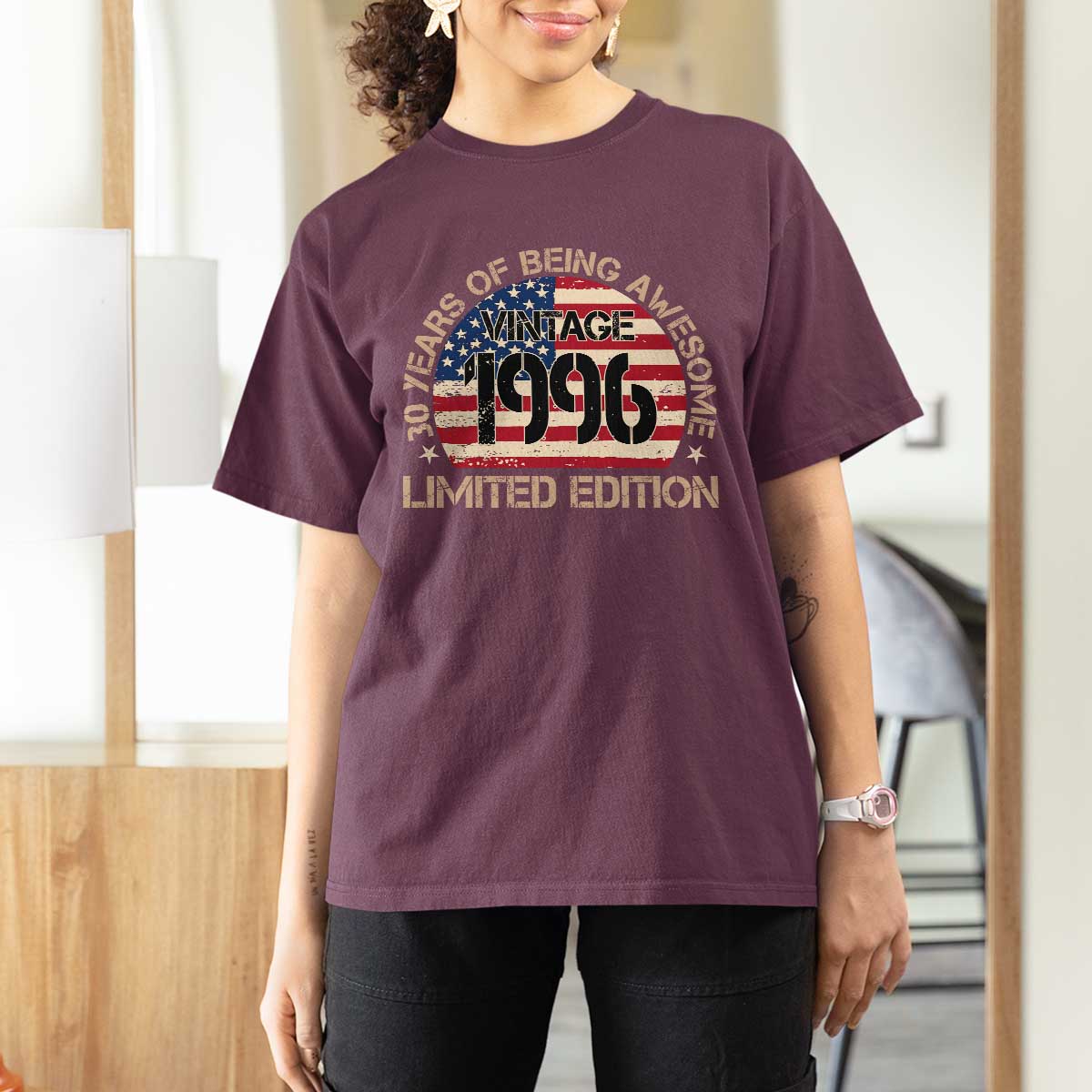 30th Birthday T Shirt For Women Vintage 1996 30 Year Old Birthday USA Flag