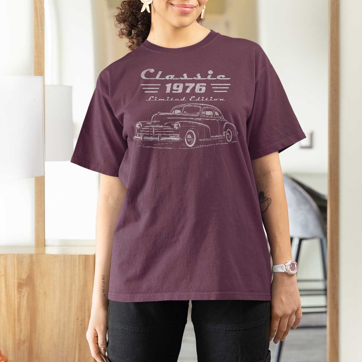 50th Birthday T Shirt For Women Vintage Retro Car Classic 1976 50 Year Old Gift