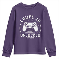 Level 16 Unlocked Video Gamer 16th Birthday Gift Youth Sweatshirt Vintage 2010 16 Year Old Gift