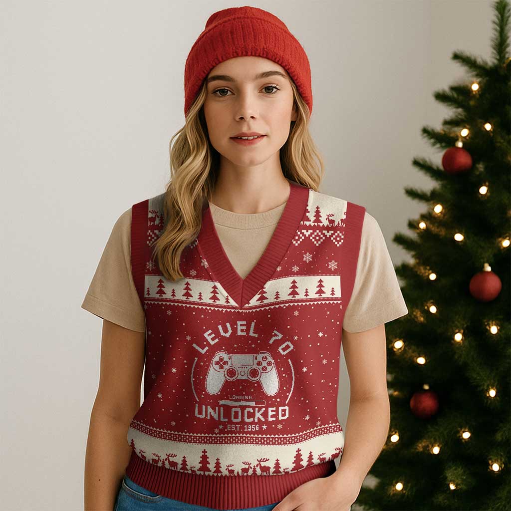 Level 70 Unlocked Video Gamer 70th Birthday Gift V-Neck Knit Sweater Vest Vintage 1956 70 Year Old Gift