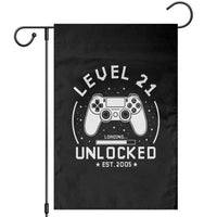 Level 21 Unlocked Video Gamer 21st  Birthday Gift Garden Flag Vintage 2005 21 Year Old Gift