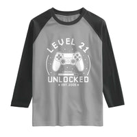 Level 21 Unlocked Video Gamer 21st  Birthday Gift Raglan Shirt Vintage 2005 21 Year Old Gift