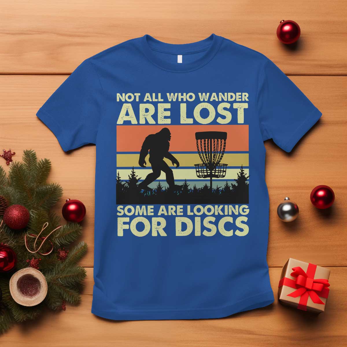 Funny Disc Golf Bigfoot T Shirt Vintage Sasquatch Sports Golfer Dad Frisbee - Wonder Print Shop