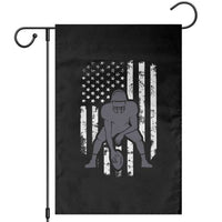 Football Player American Flag Garden Flag Cool Distressed Vintage Patriotic - Wonder Print Shop