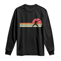 Retro Cricket Player Long Sleeve Shirt Retro Vintage Sport Batsman Cricket Gifts