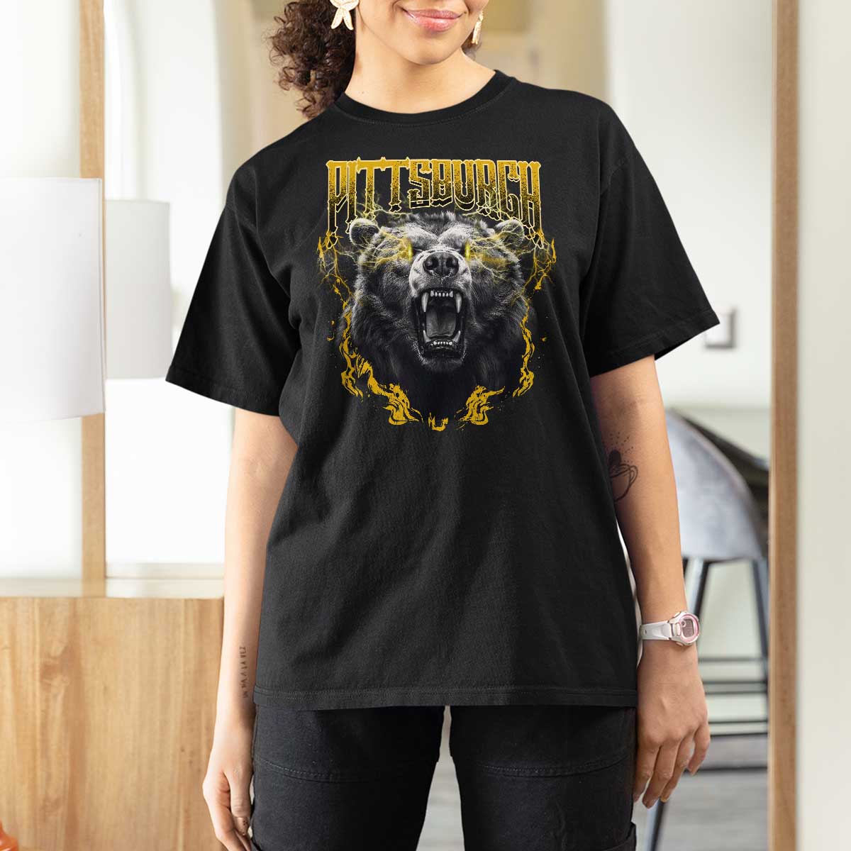Vintage Pittsburgh T Shirt For Women Retro Sports Fan Wild Bear Mascot Streetwear Bootleg - Wonder Print Shop