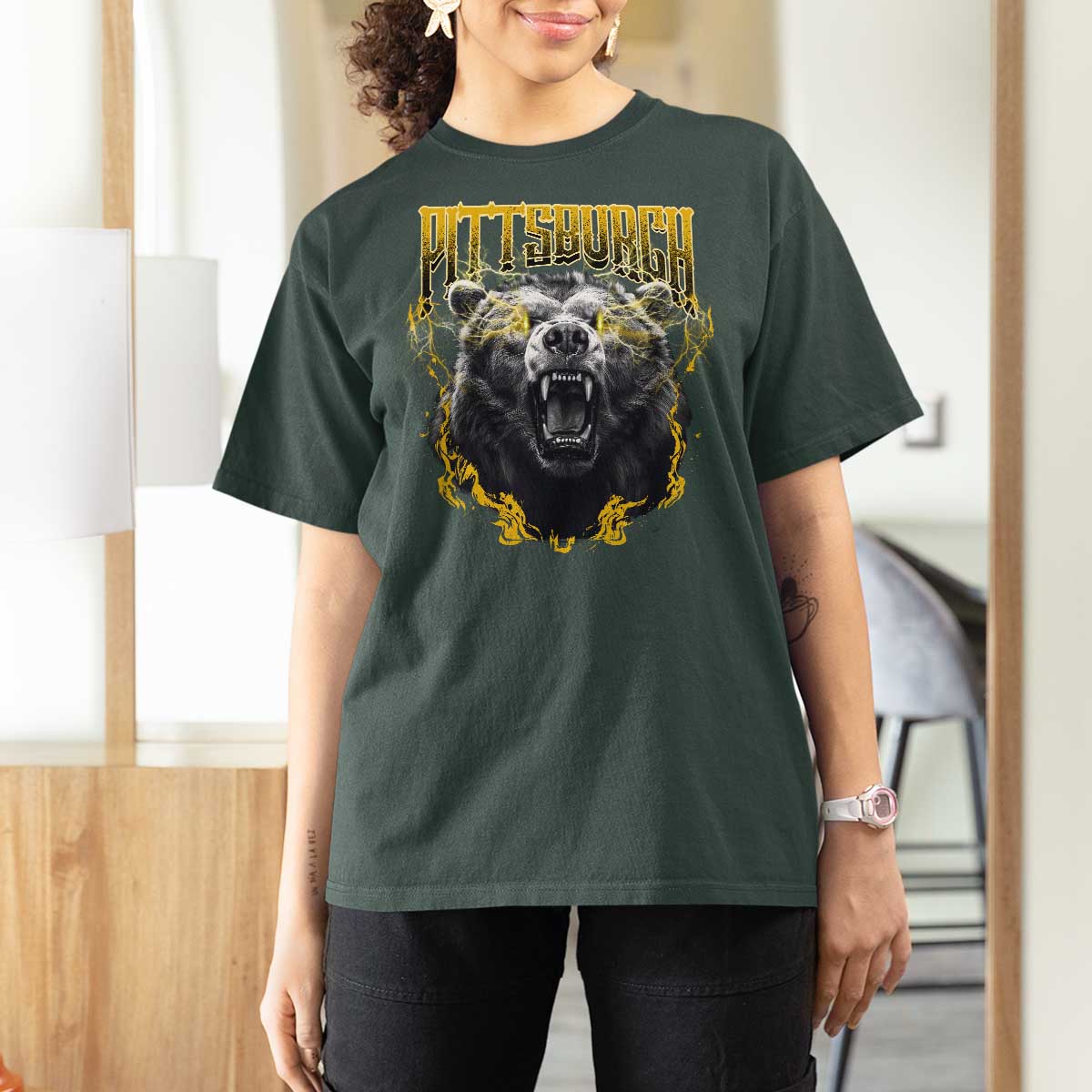 Vintage Pittsburgh T Shirt For Women Retro Sports Fan Wild Bear Mascot Streetwear Bootleg - Wonder Print Shop